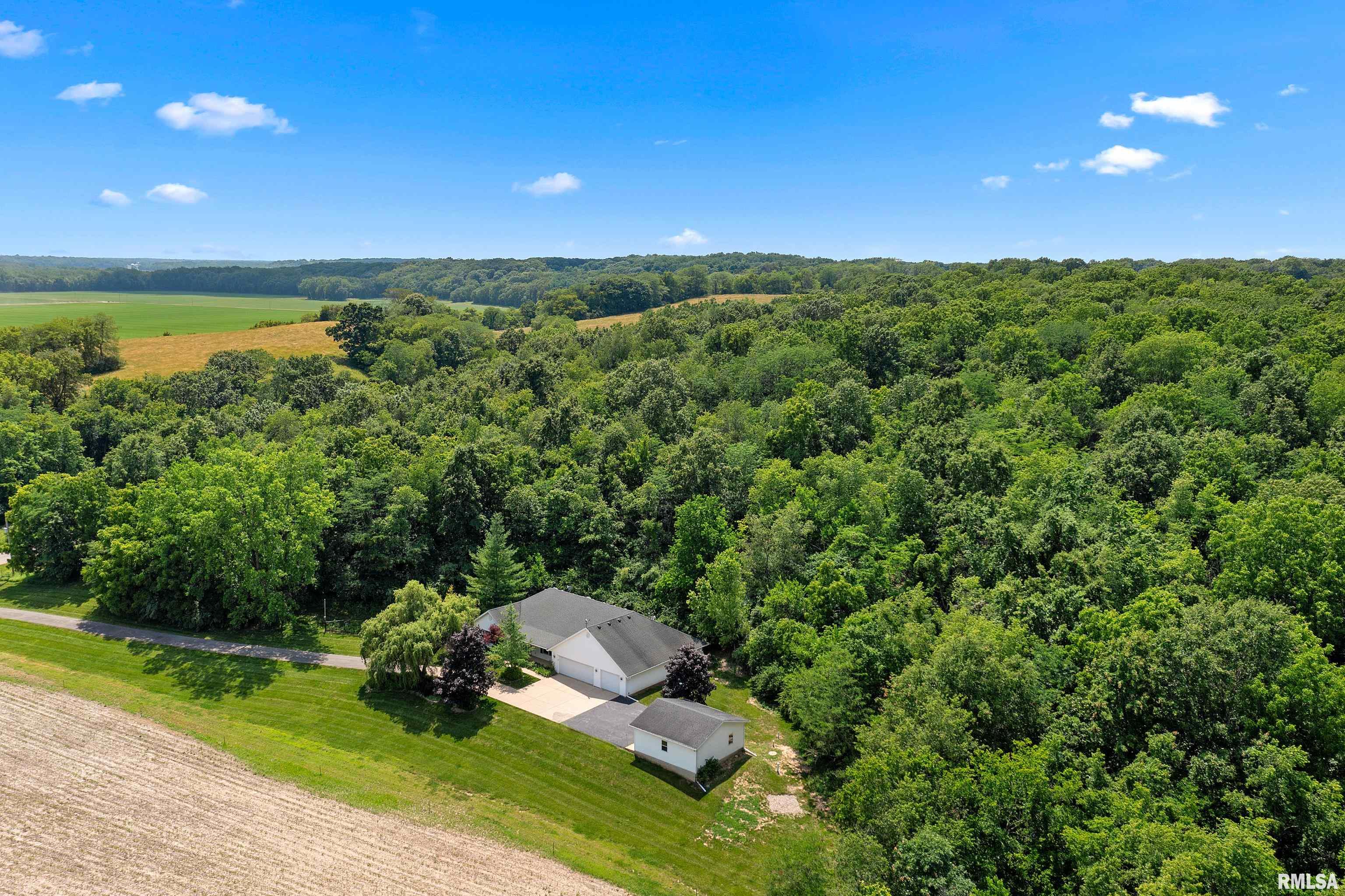 32300 American Legion Road Mackinaw, IL 61755 - Photo 10 of 36 Gallery Image 10