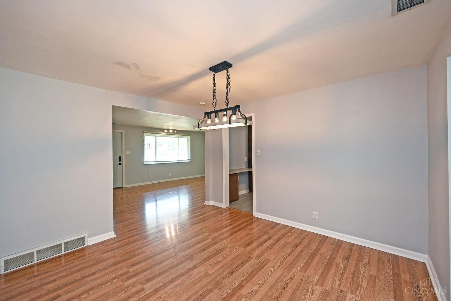 421 Kings Mills Road Mason, OH 45040 - Photo 12 of 47 Gallery Image 12