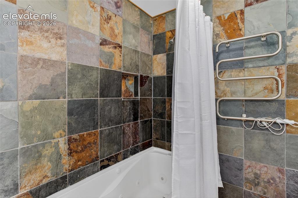 5145 Neeper Valley Road Manitou Springs, CO 80829 - Photo 21 of 49 Ensuite primary bath.
