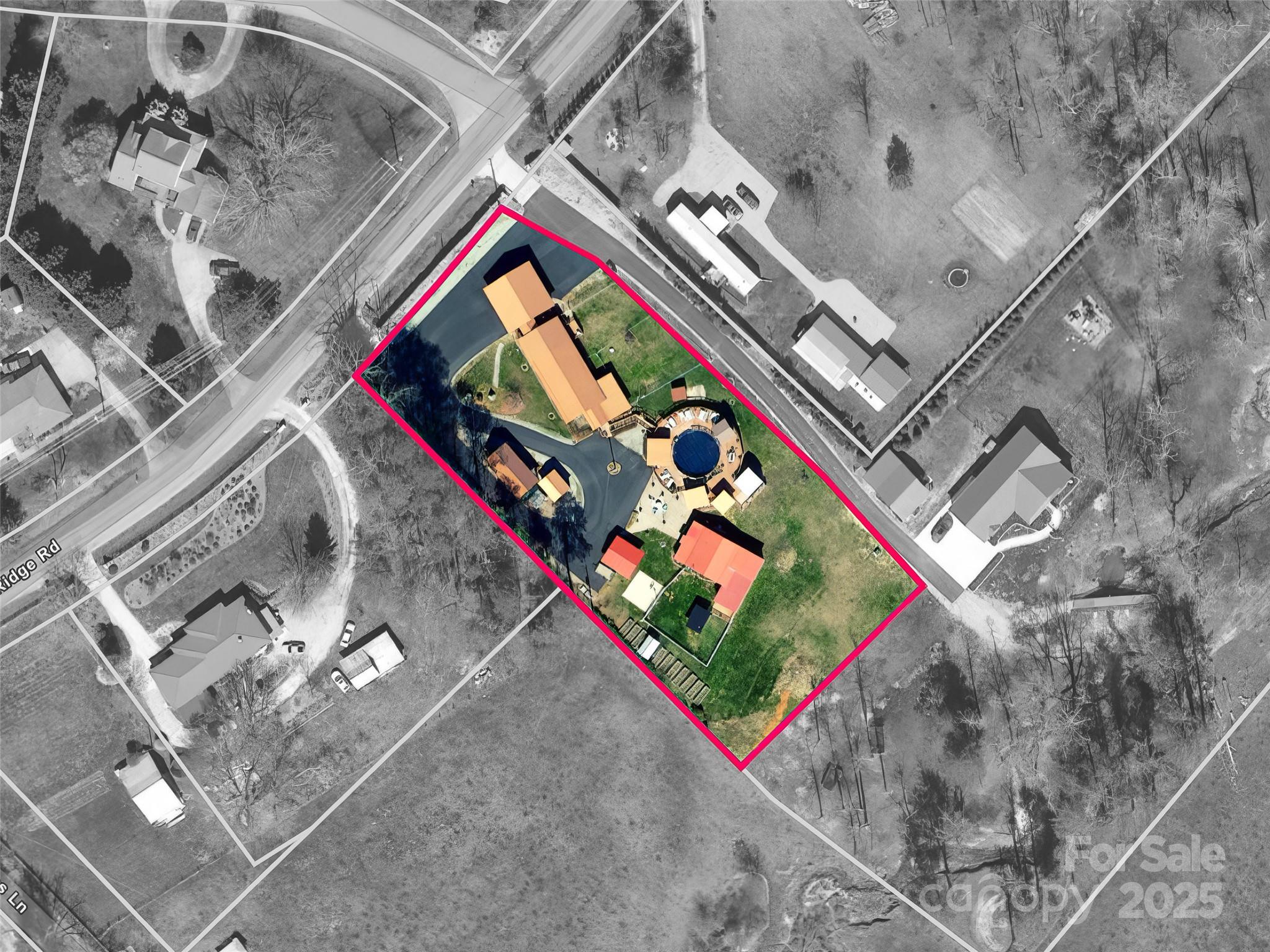 1148 North Ridge Road Hendersonville, NC 28792 - Photo 25 of 42 view