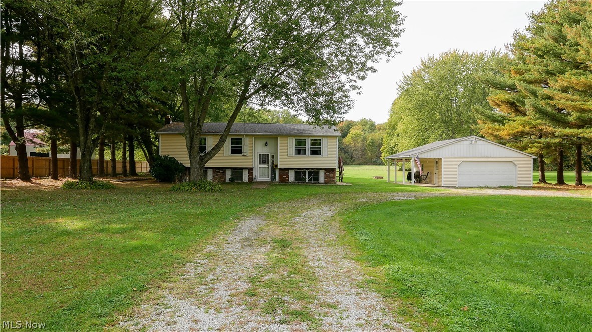 6059 McMullen Allen Road Newton Falls, OH 44444 - Photo 1 of 32