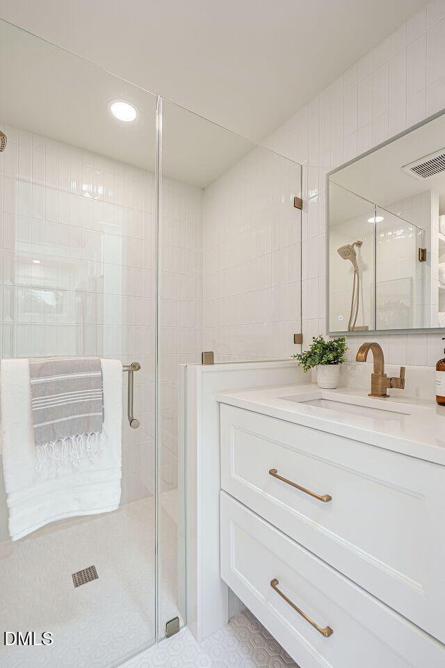 15 Henderson Street Raleigh, NC 27607 - Photo 55 of 66 ADU Full Bathroom