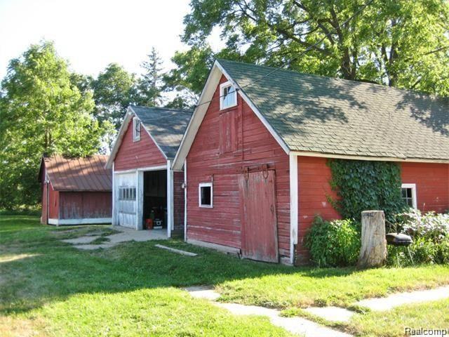 5497 Emmons Road Fowlerville, MI 48836 - Photo 25 of 25 GetMedia (50).jpg