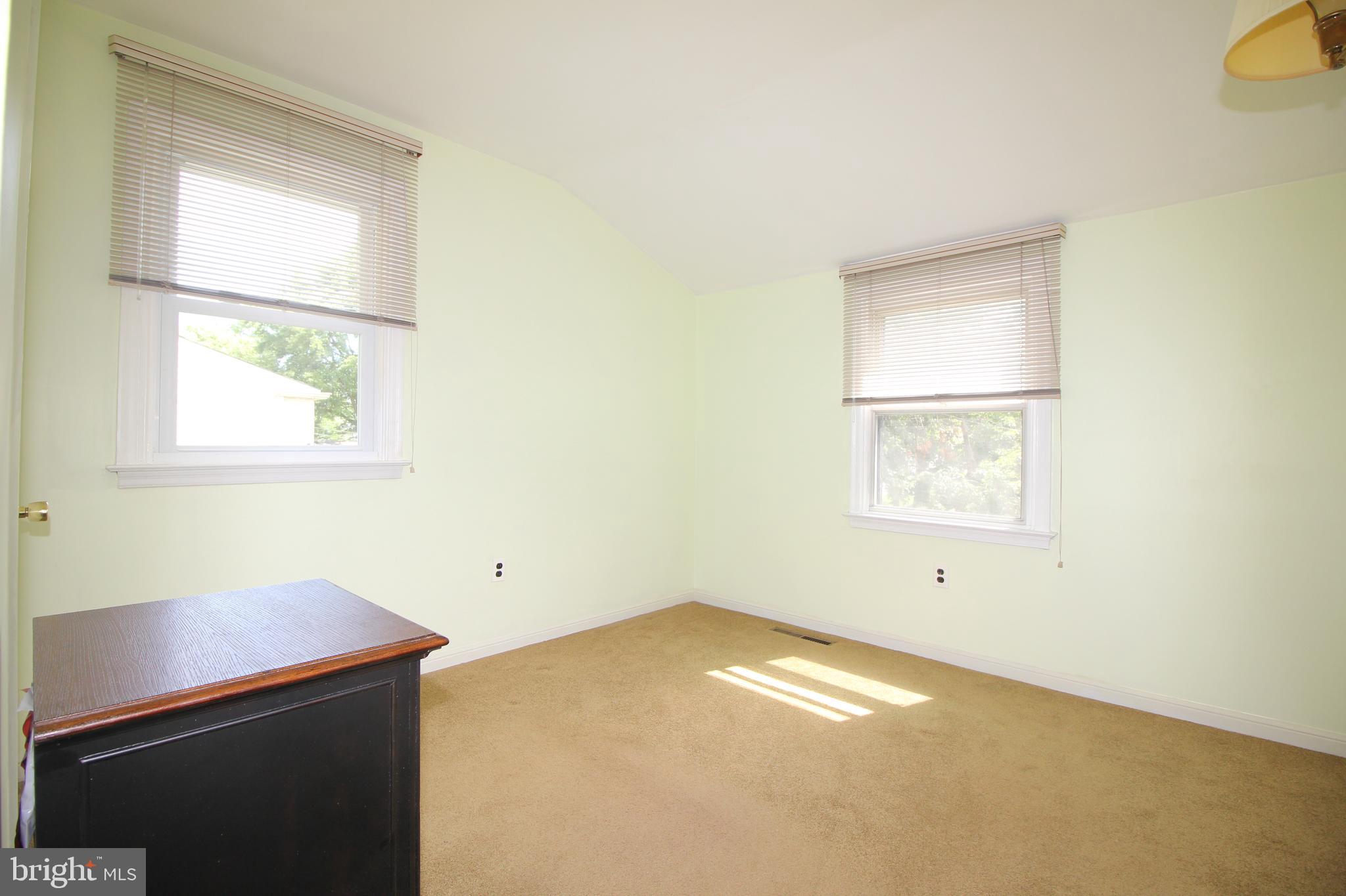 2914 Senak Road Abington, PA 19001 - Photo 19 of 44 Gallery Image 19