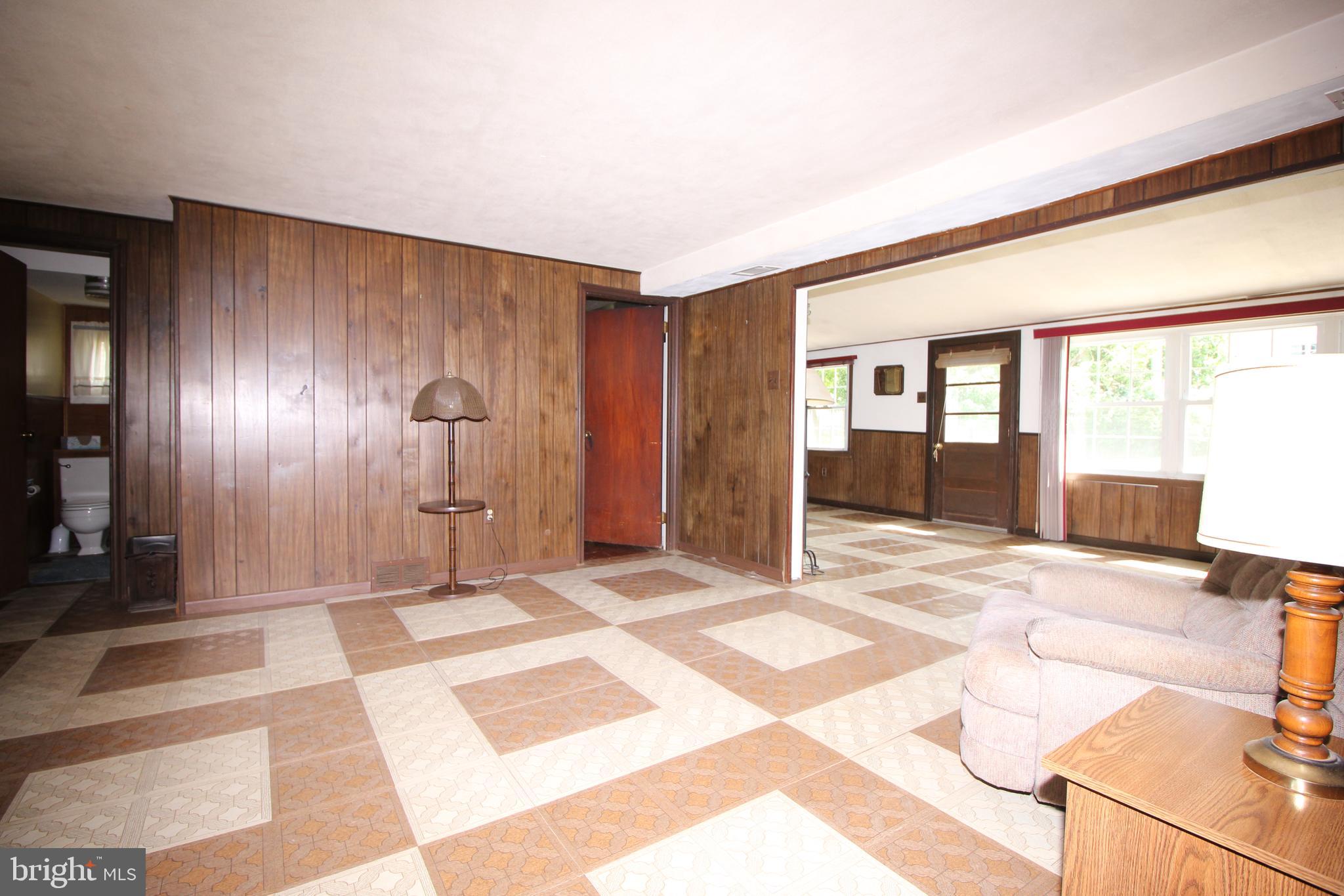 2914 Senak Road Abington, PA 19001 - Photo 28 of 44 Gallery Image 28