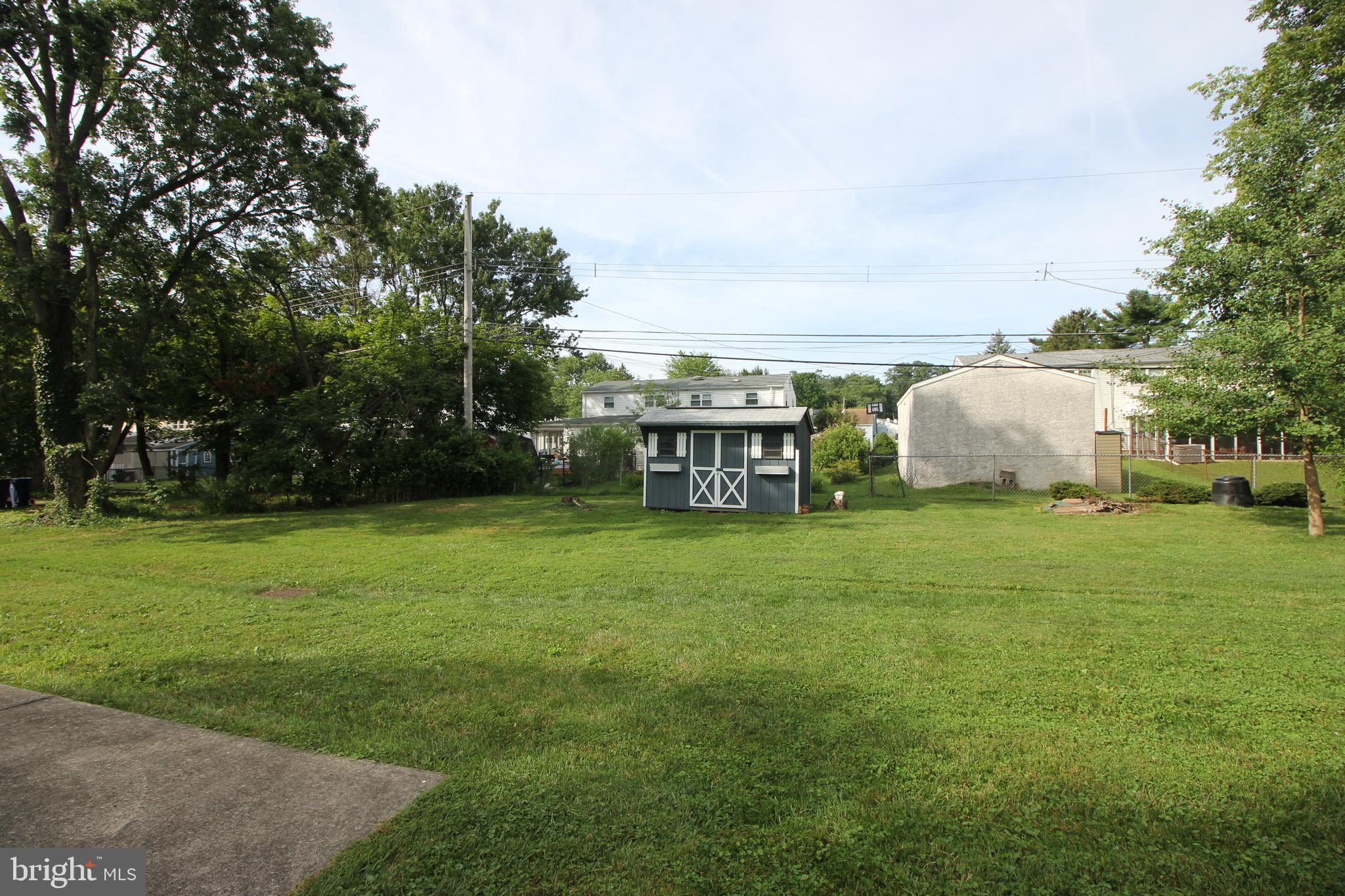 2914 Senak Road Abington, PA 19001 - Photo 6 of 44 Gallery Image 6