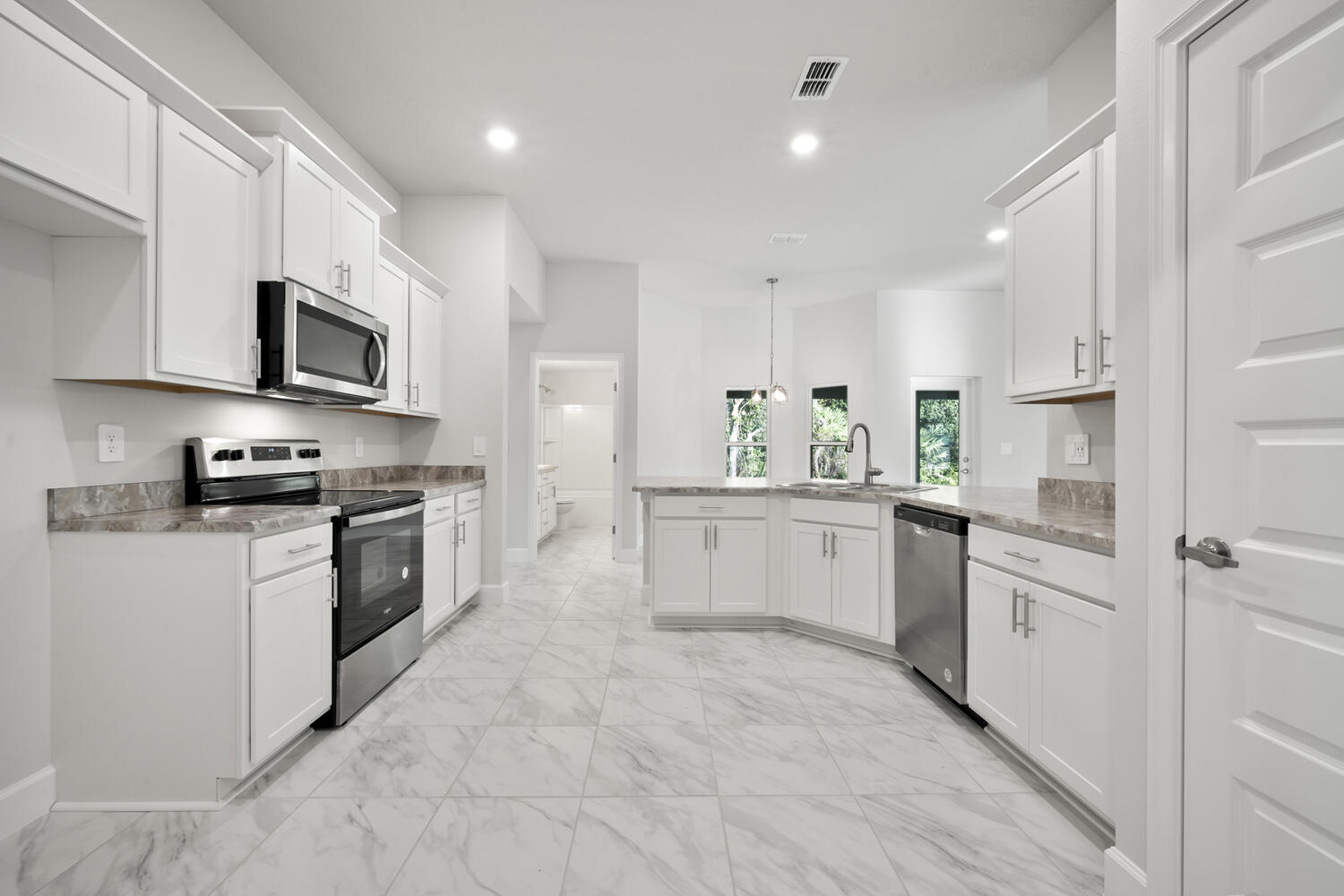 345 Southwest Becker Road Port St. Lucie, FL 34953 - Photo 5 of 32 013