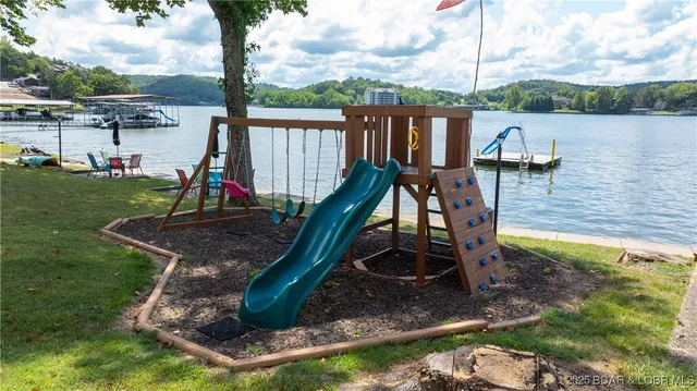 $189,000 | 127 Shorecrest Avenue, Camdenton, MO 65020