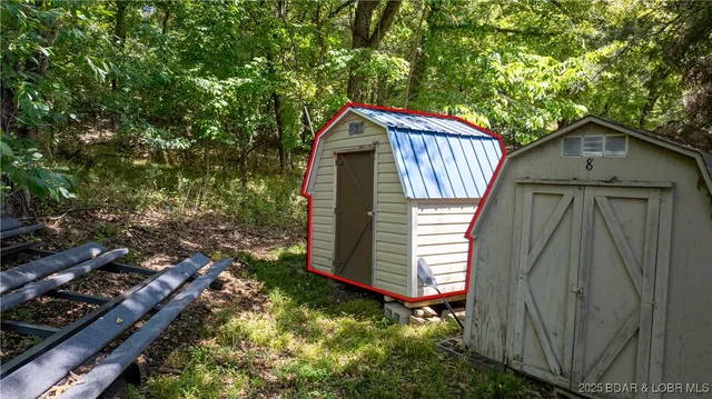 $189,000 | 127 Shorecrest Avenue, Camdenton, MO 65020