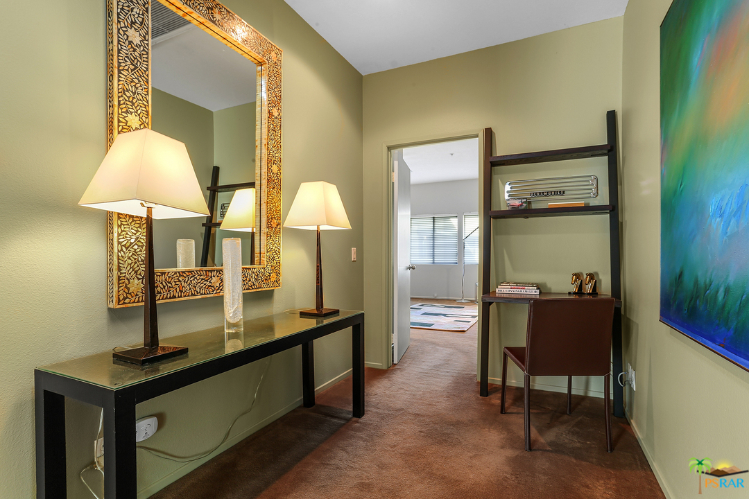 657 East Arenas Road Palm Springs, CA 92262 - Photo 16 of 28 Gallery Image 16