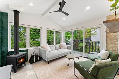 $1,050,000 | 30 South Ferris Street, Irvington, NY 10533