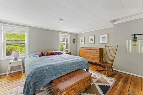 $1,050,000 | 30 South Ferris Street, Irvington, NY 10533