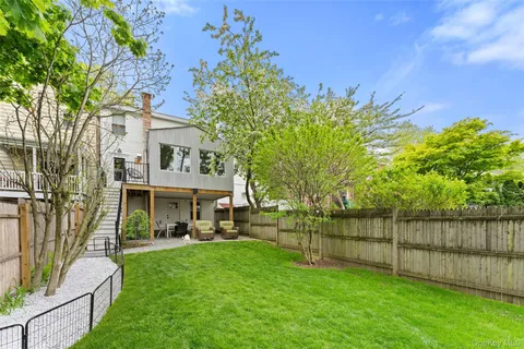 $1,050,000 | 30 South Ferris Street, Irvington, NY 10533