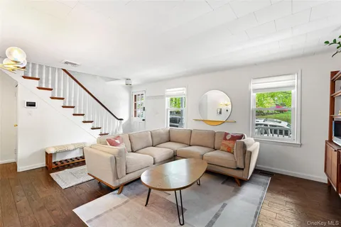 $1,050,000 | 30 South Ferris Street, Irvington, NY 10533