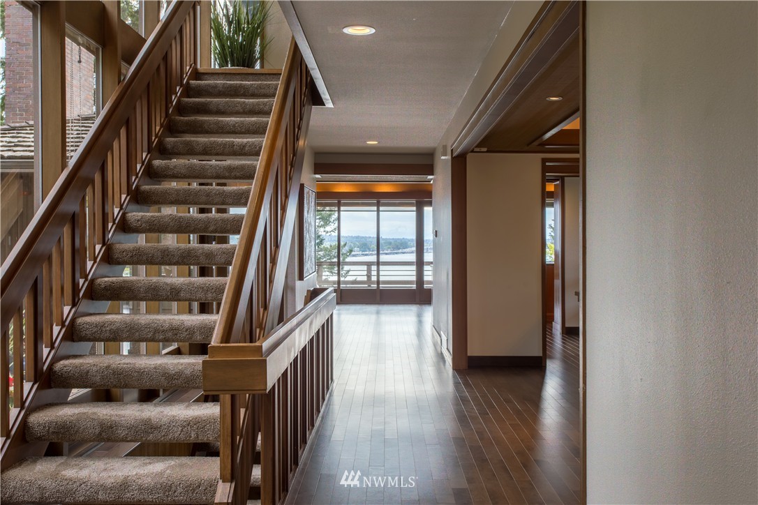 3407 Evergreen Point Road Medina, WA 98039 - Photo 15 of 21
