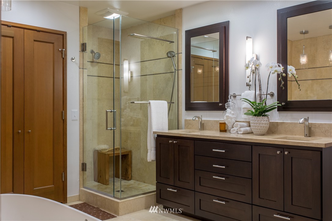 3407 Evergreen Point Road Medina, WA 98039 - Photo 10 of 21
