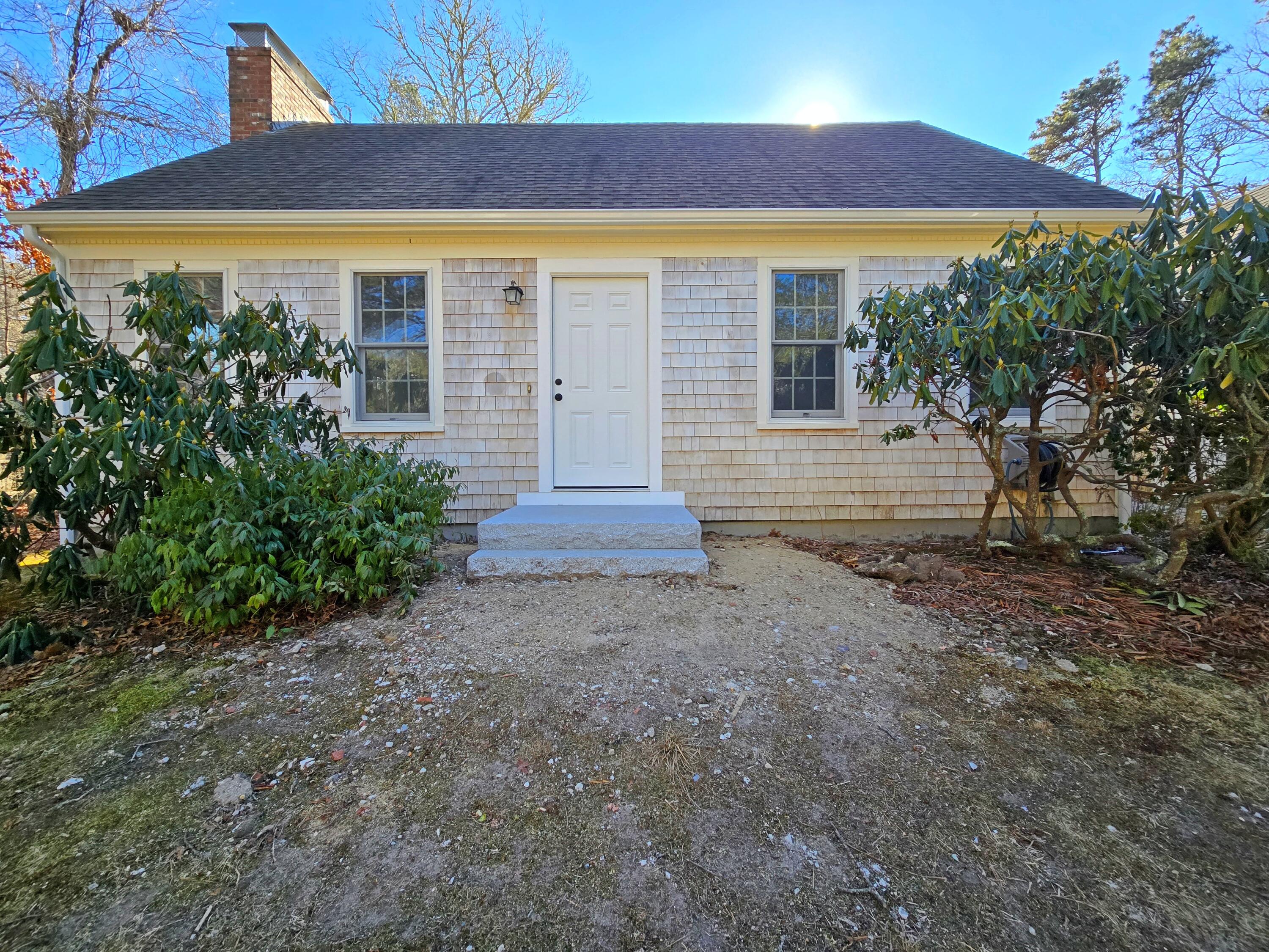 23 Frances Road Harwich, MA 02645 - Photo 3 of 51 20250205_125959 ()