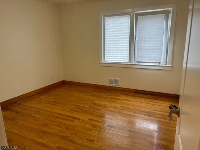 $3,750 | 15 Laurel Place, Fairfield, NJ 07004