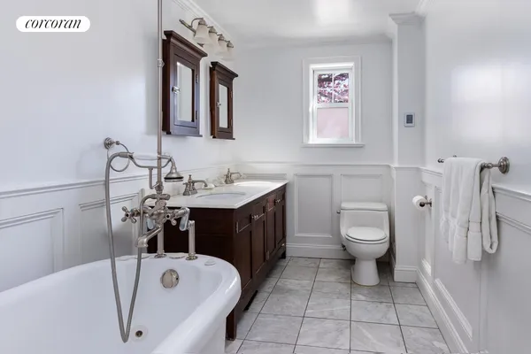 $1,600,000 | 35-32 88th Street | Jackson Heights