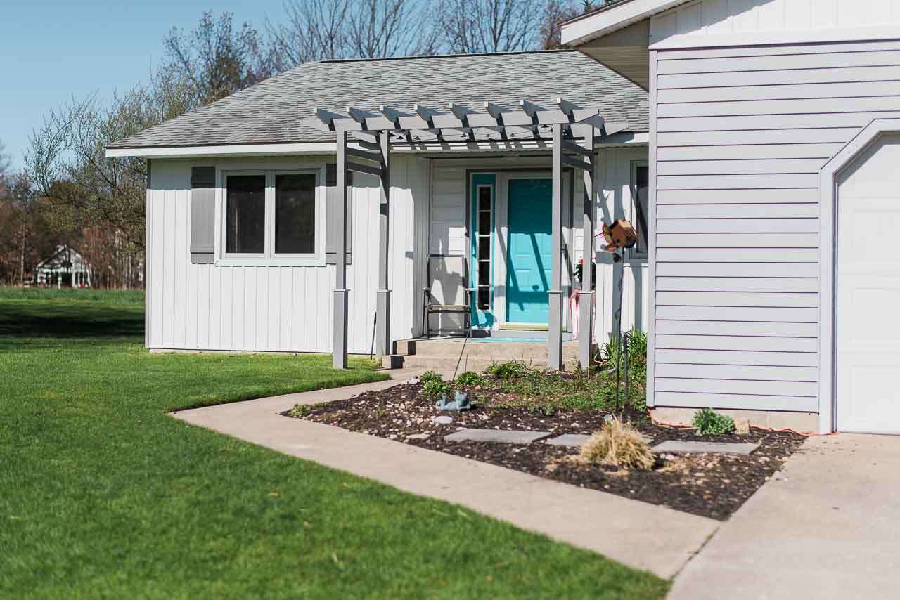 4777 Ridge Crest Road Williamsburg, MI 49690 - Photo 3 of 39 1831742-2.JPG