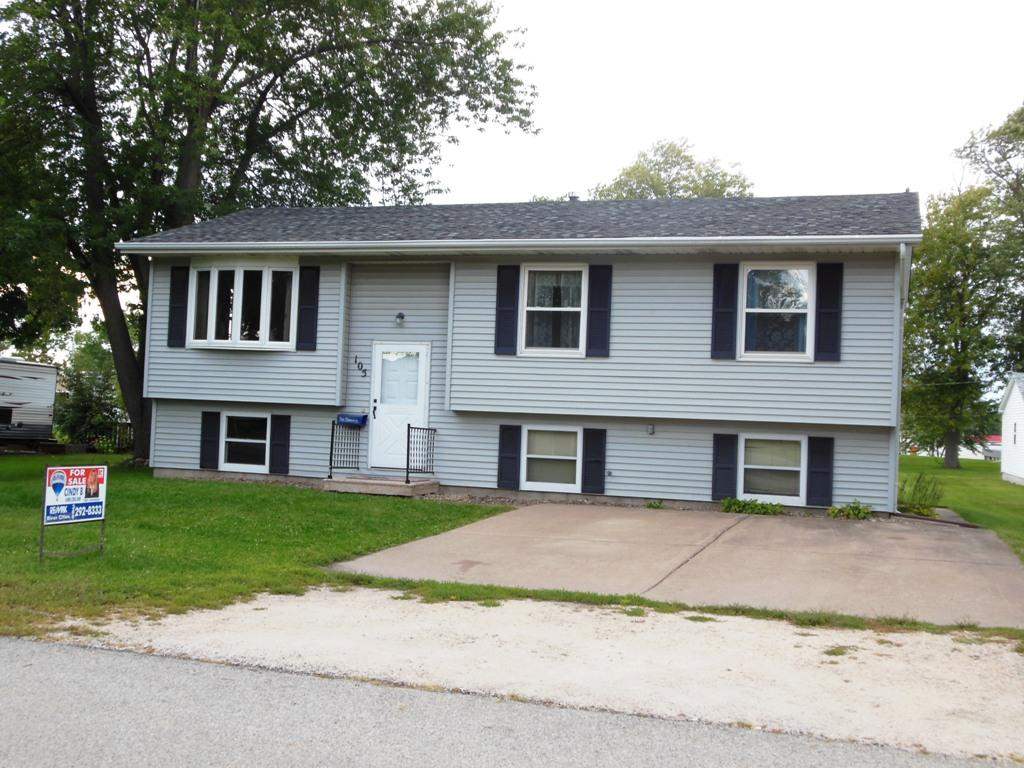 105 3rd Street Colona, IL 61241 - Photo 1 of 15 Gallery Image 1