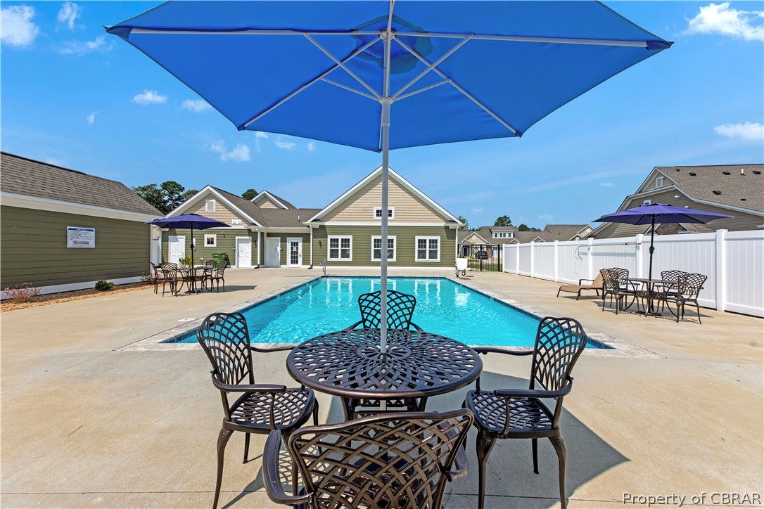7350 Sinclair Way, Unit 5A1 Gloucester, VA 23061 - Photo 5 of 8 Clubhouse Pool