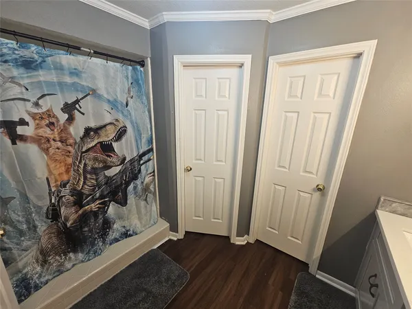 a view of a door in a room
