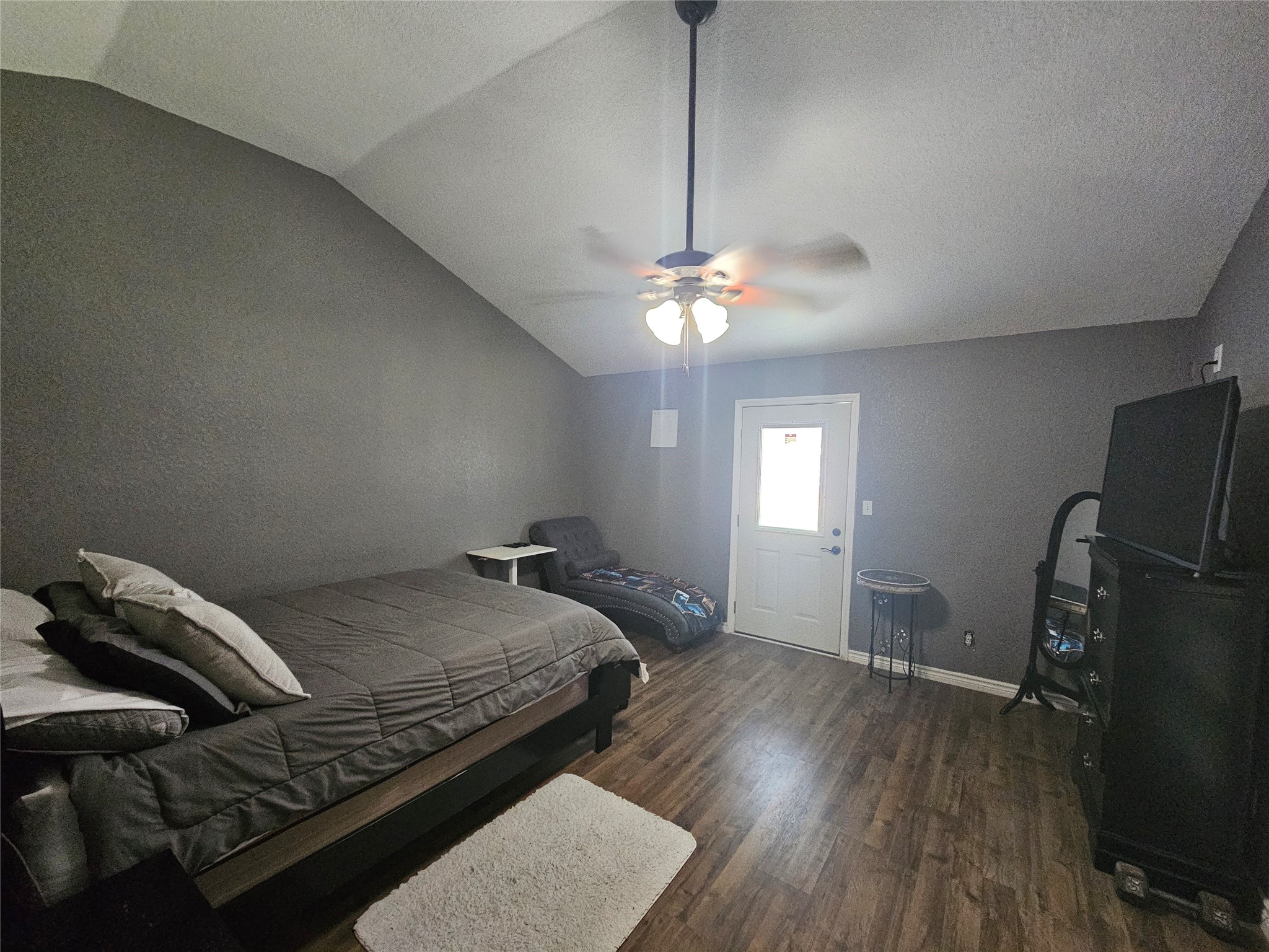 710 Enchanted River Drive Spring, TX 77388 - Photo 33 of 48 Principal bedroom