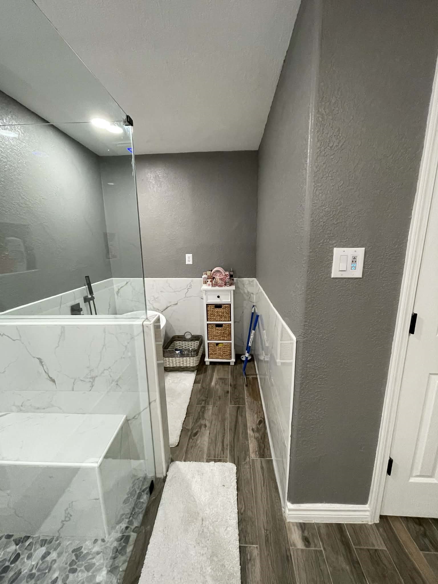 710 Enchanted River Drive Spring, TX 77388 - Photo 39 of 48 Walk in shower with bathtub in background