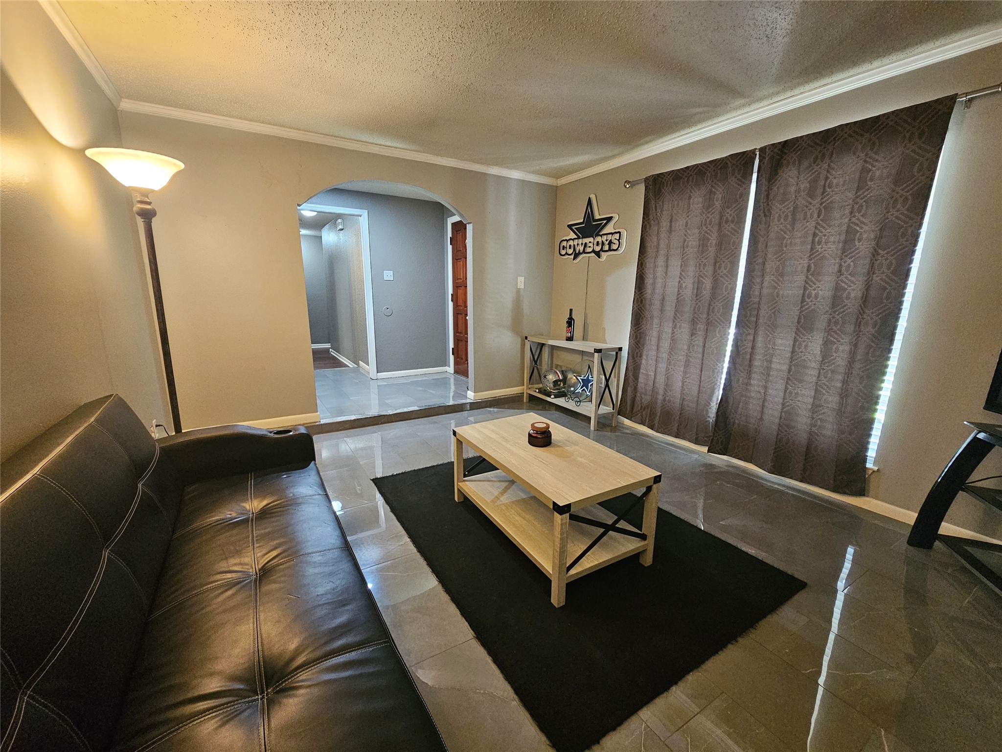 710 Enchanted River Drive Spring, TX 77388 - Photo 9 of 48 Corner to corner view of den