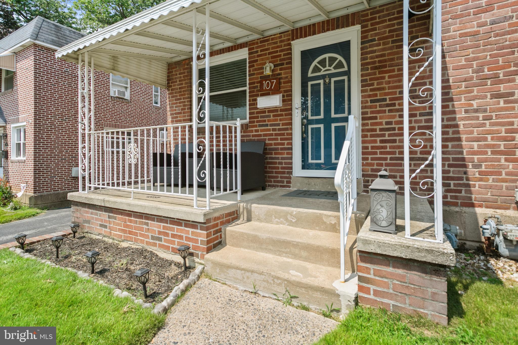 107 Bridge Road Ridley Park, PA 19078 - Photo 4 of 28 Front Porch