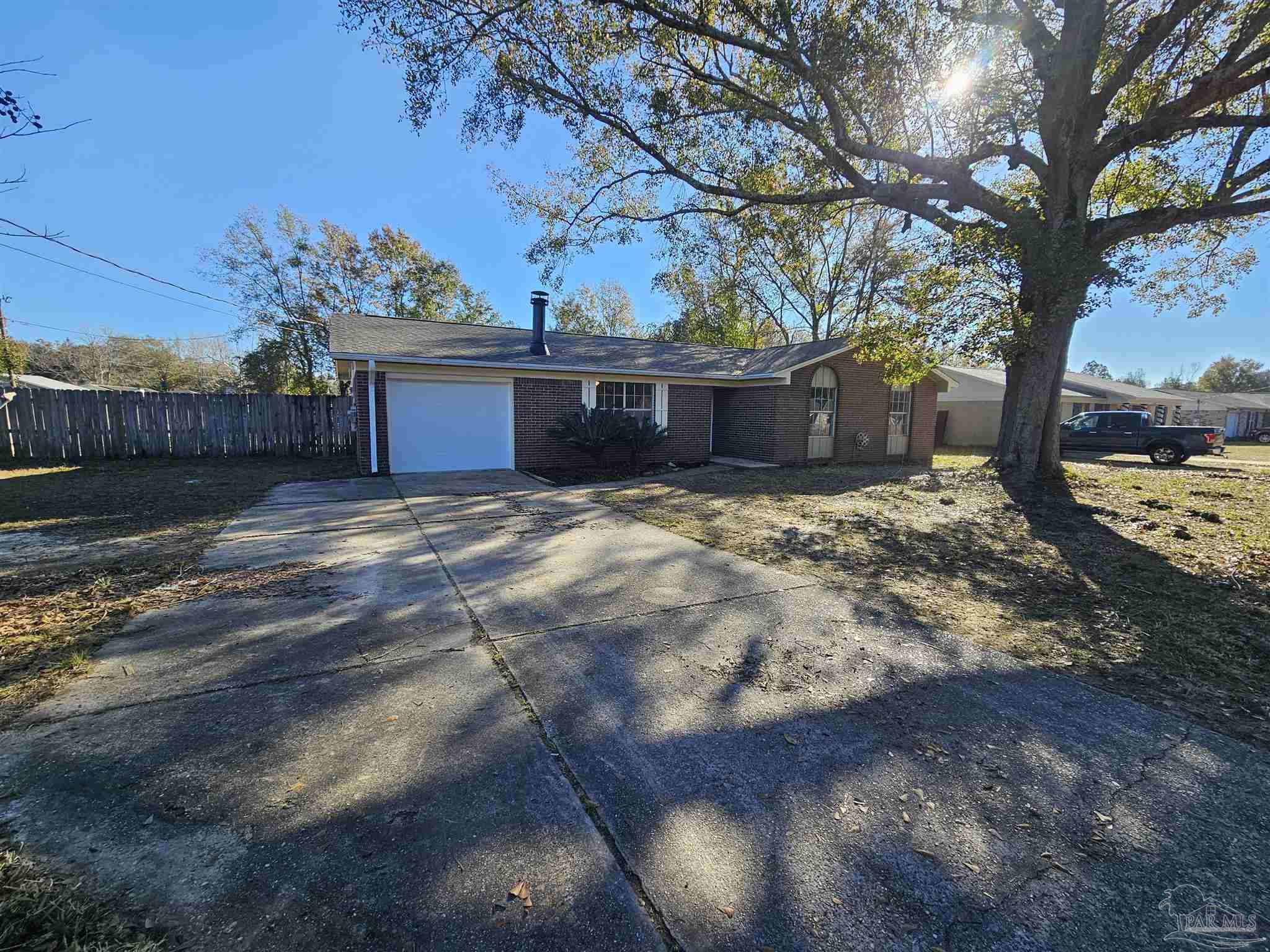 4370 Stephens Road Pace, FL 32571 - Photo 2 of 9