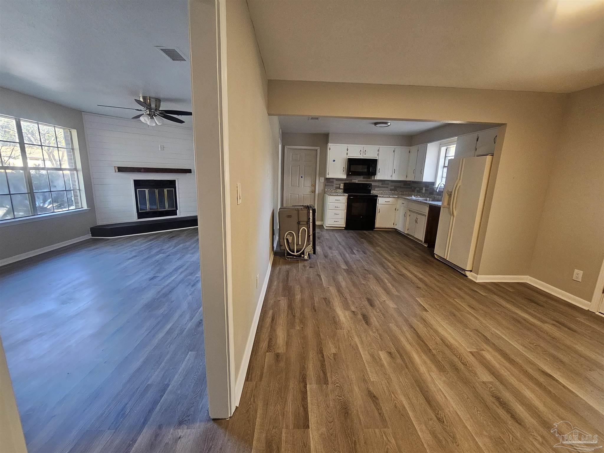 4370 Stephens Road Pace, FL 32571 - Photo 6 of 9