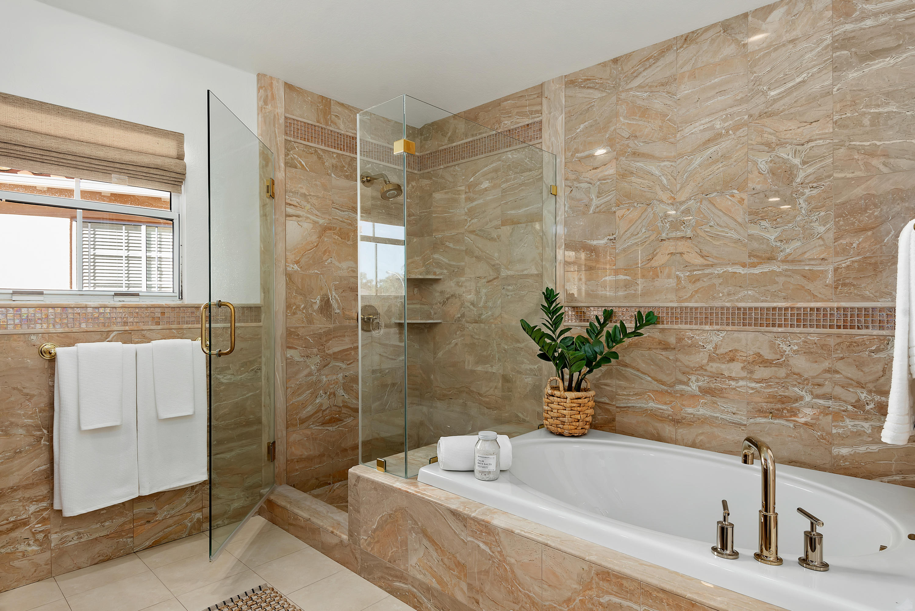 310 La Salle Road Goleta, CA 93117 - Photo 10 of 17 Main Bath