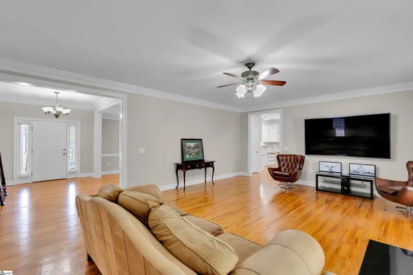 $675,000 | 11 Caliston Court, Greenville, SC 29615