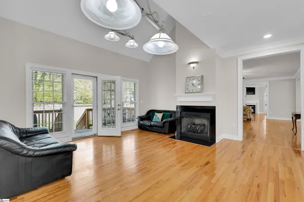 $675,000 | 11 Caliston Court, Greenville, SC 29615