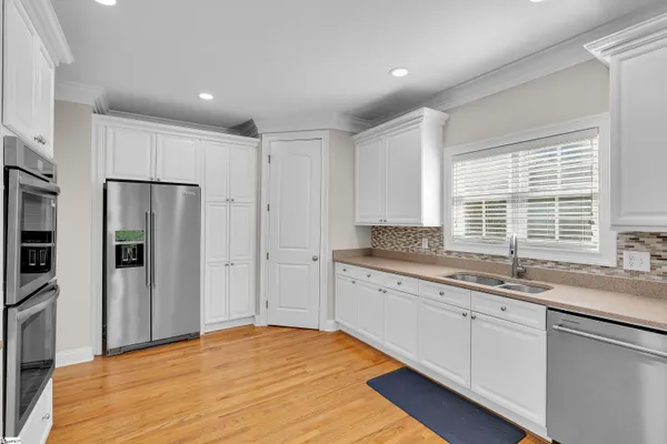 $675,000 | 11 Caliston Court, Greenville, SC 29615