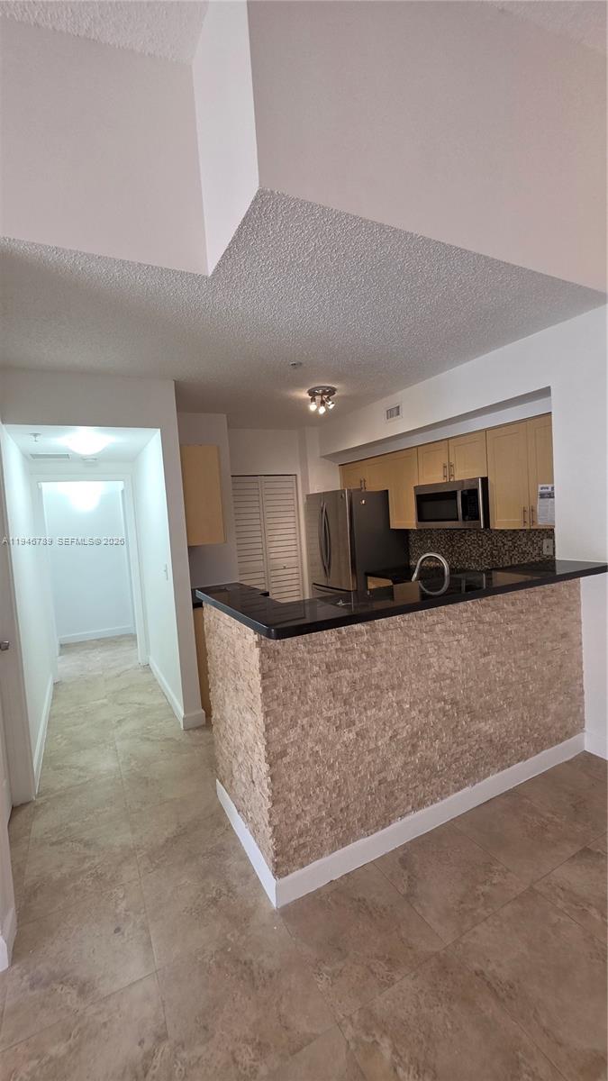 2090 West Preserve Way, Unit 301 Miramar, FL 33025 - Photo 5 of 21 a view of entryway