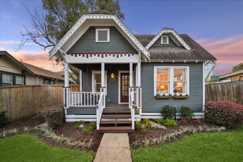 $439,000 | 1305 Enid Street, Houston, TX 77009
