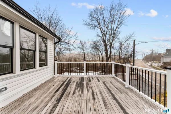$999,999 | 294 Thimble Island Road, Branford, CT 06405