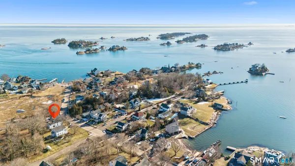 $999,999 | 294 Thimble Island Road, Branford, CT 06405