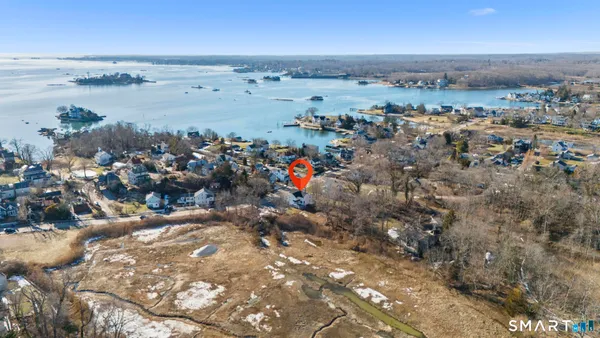 $999,999 | 294 Thimble Island Road, Branford, CT 06405
