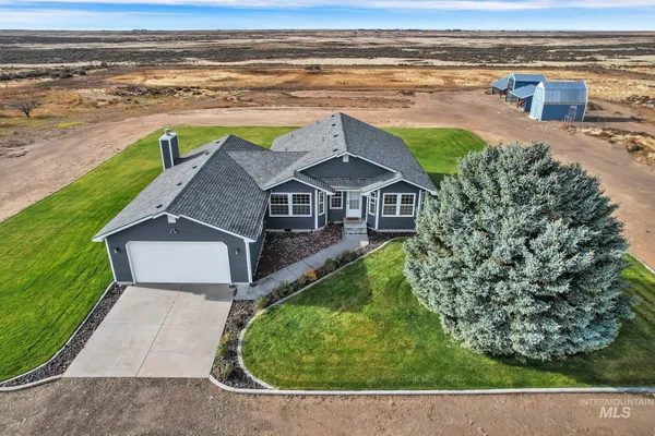 $765,000 | 4675 Southwest Lark Drive, Mountain Home, ID 83647