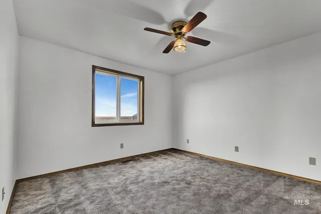 $865,000 | 4675 Southwest Lark Drive, Mountain Home, ID 83647