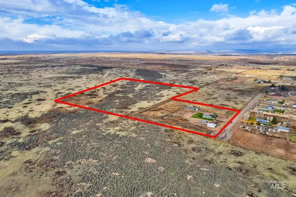 $765,000 | 4675 Southwest Lark Drive, Mountain Home, ID 83647