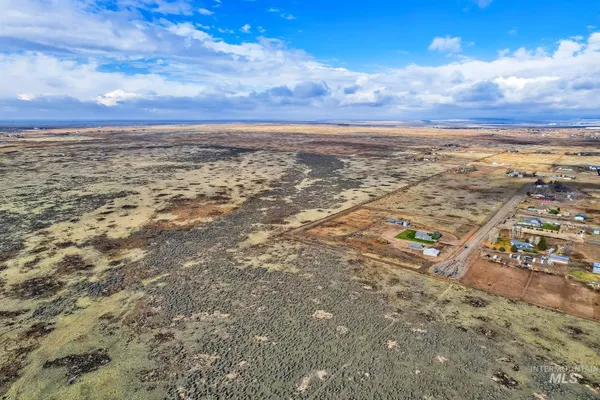 $765,000 | 4675 Southwest Lark Drive, Mountain Home, ID 83647