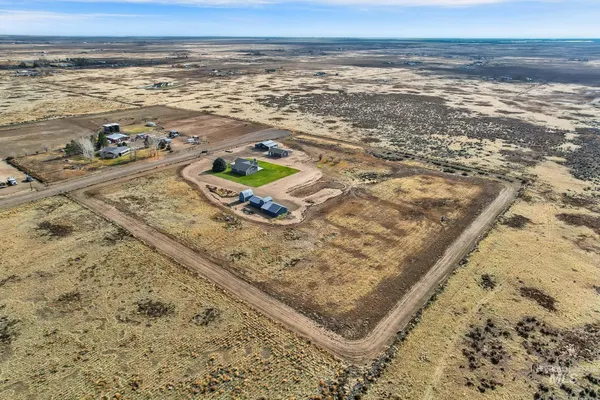 $765,000 | 4675 Southwest Lark Drive, Mountain Home, ID 83647