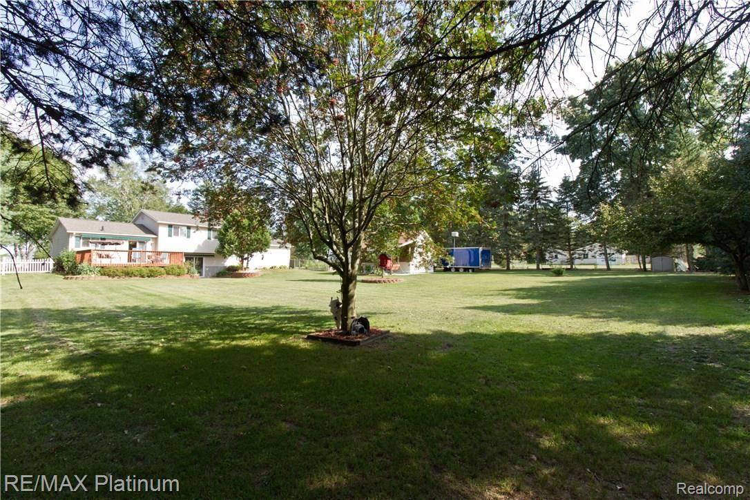 1266 Peavy Road Howell, MI 48843 - Photo 29 of 47 IMG_0644.JPG