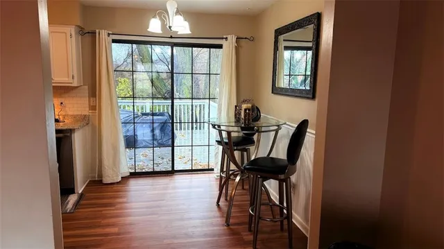 $273,000 | 7104 Michael Lane, Pleasant Valley, MO 64068