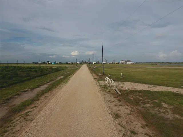 $79,000 | 137 Pr 687 Matagorda Tx 77457, Matagorda, TX 77457